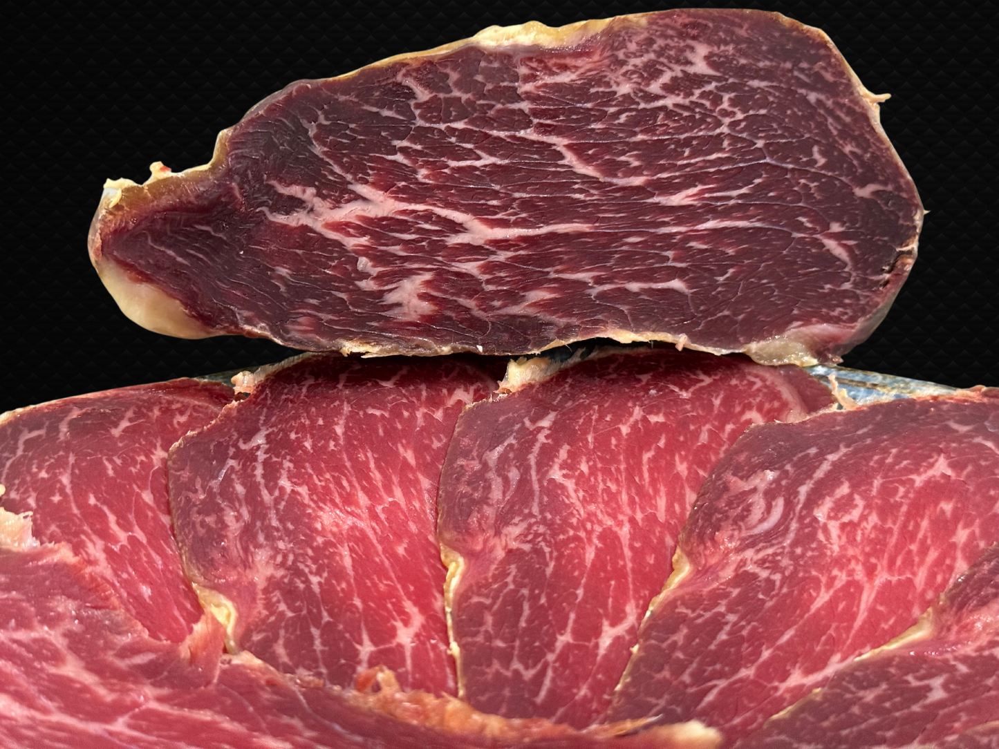 Cecina de vaca Leonesa Platinium. Loncheada en Bolsas Vacío de 100 Gramos. 2 unidades Precio 13,74 €.